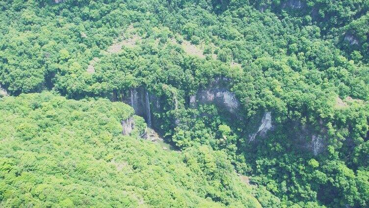 4K山峰峭壁自然风光航拍视频