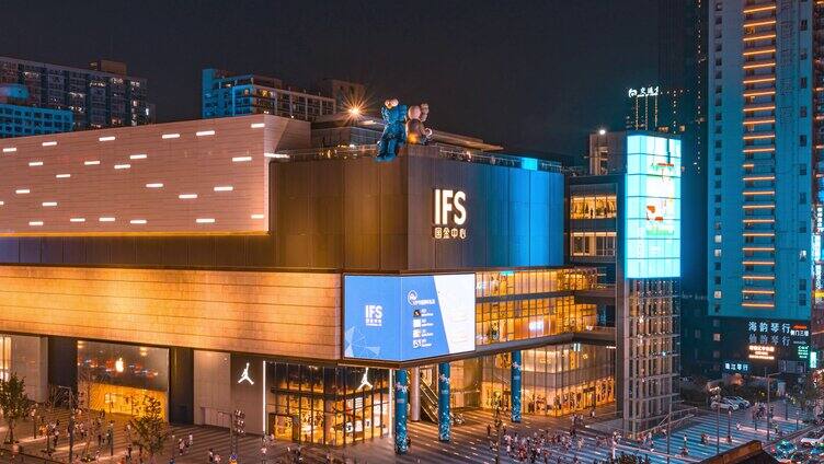 8K湖南长沙国际金融中心IFS商圈人流延