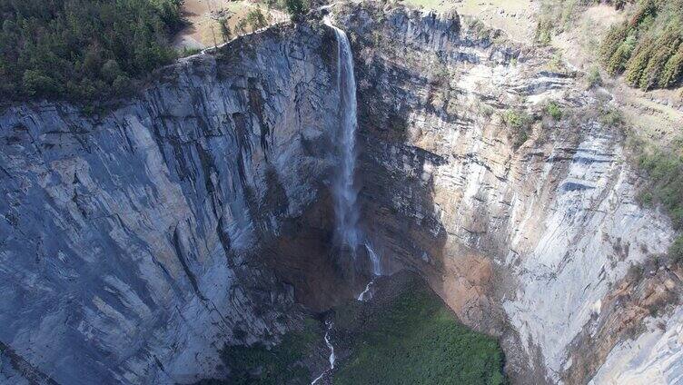 4K高山峡谷瀑布震撼自然风光航拍视频