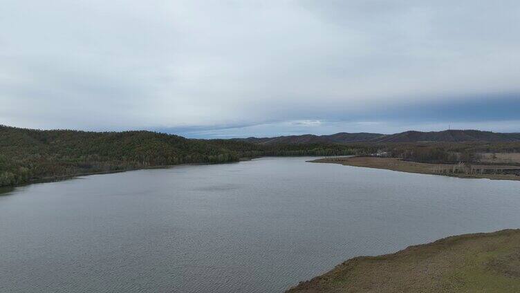 内蒙火山堰塞湖达尔滨湖暮色