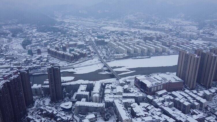 大雪之后的小县城银装素裹航拍素材