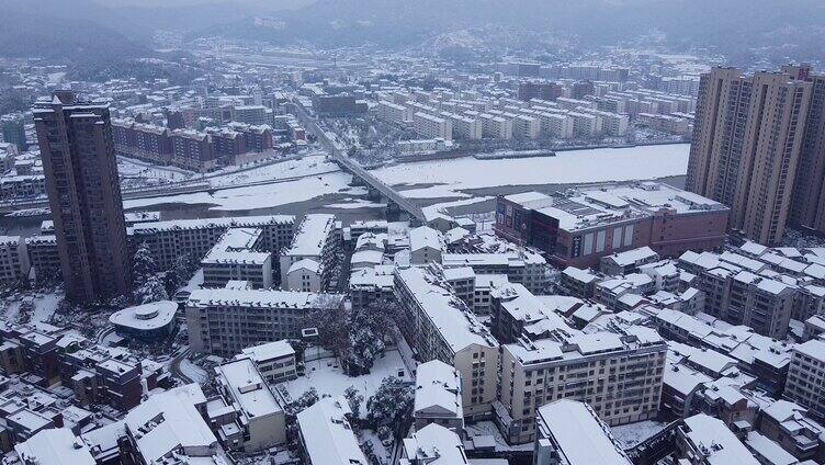 大雪之后的小县城银装素裹航拍素材