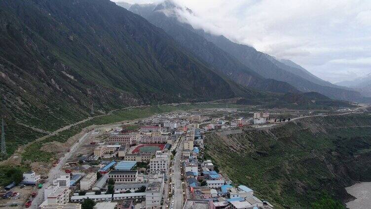 西藏察瓦龙乡