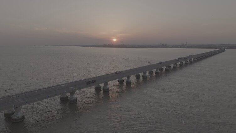 上海市洋山港东海大桥日落