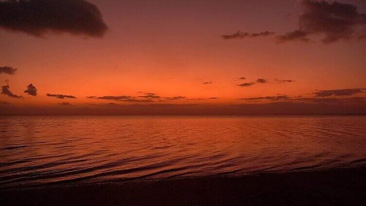 唯美夕阳落日沙滩海浪