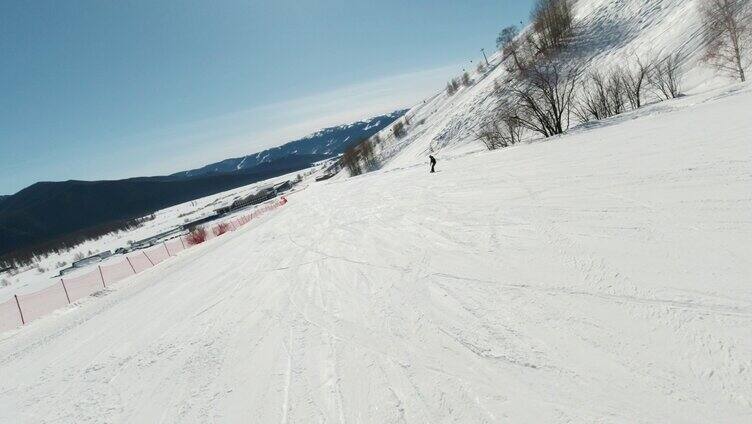 新疆吉克普林滑雪场