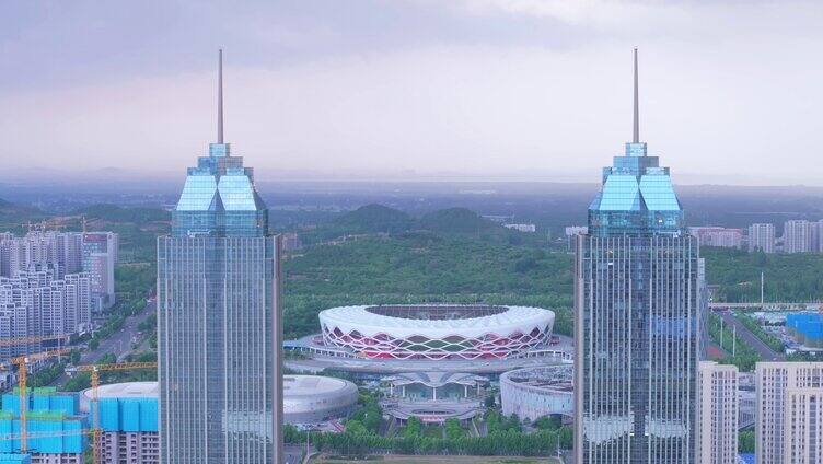 航拍暴雨之前的枣庄新城