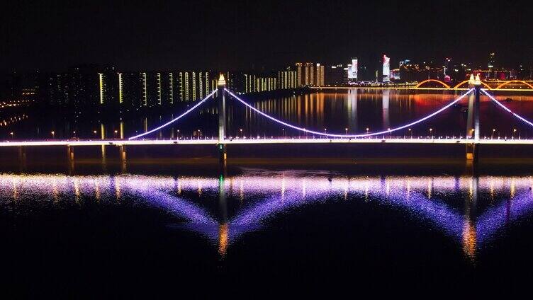 长沙湘江两岸城市夜景全景-三汊矶大桥