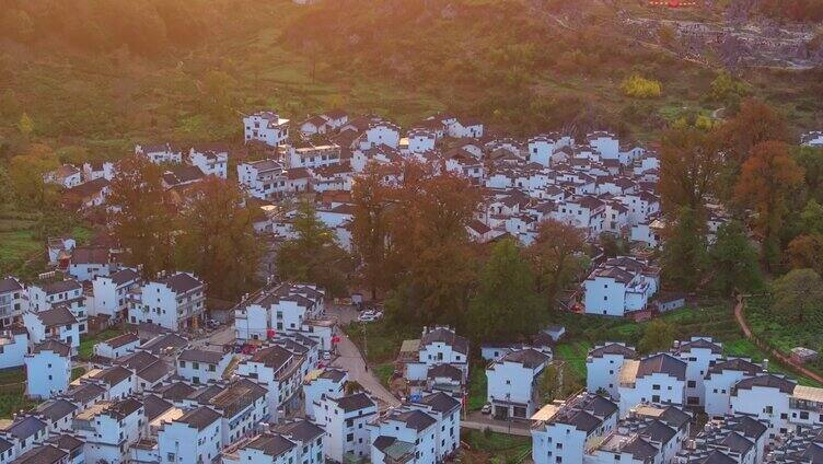 航拍秋天婺源石城红枫叶景区日出日落