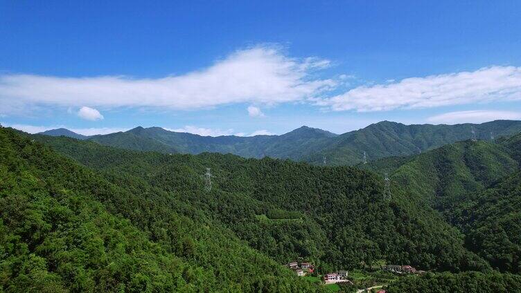 航拍浏阳大围山山脉山谷森林村落