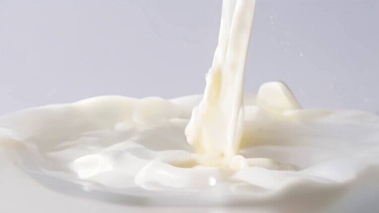 倒牛奶飞溅漩涡涟漪液体乳制品牛奶杯广告a