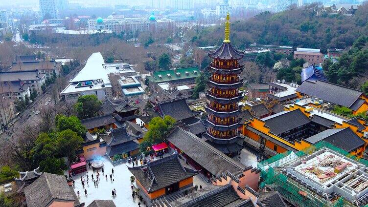 4K航拍南京鸡鸣寺景区