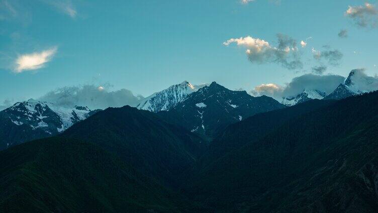 德欽梅里雪山日落（2023.07.01）