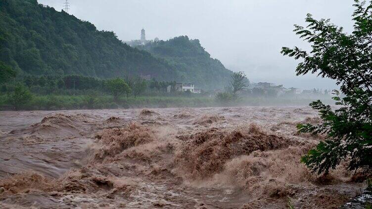 山洪爆发洪水泥石流暴雨水灾实拍素材