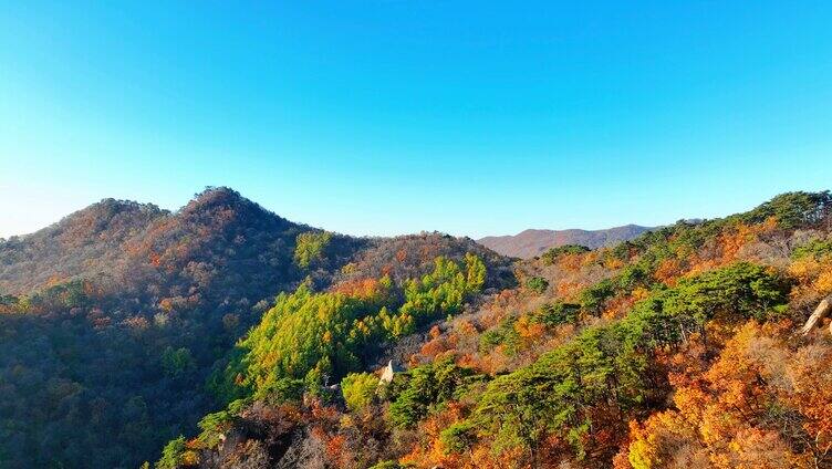 航拍辽宁千山秋季山脉风光