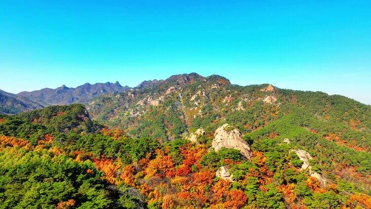 航拍辽宁千山秋季山脉风光