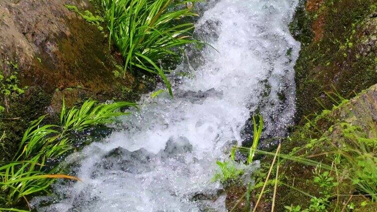 河边流水河流河水小溪山泉泉水流体液体水流