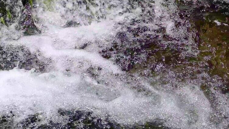 河边流水河流河水小溪山泉泉水流体液体水流