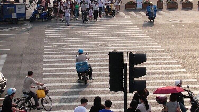 杭州繁忙的车流人流视频素材