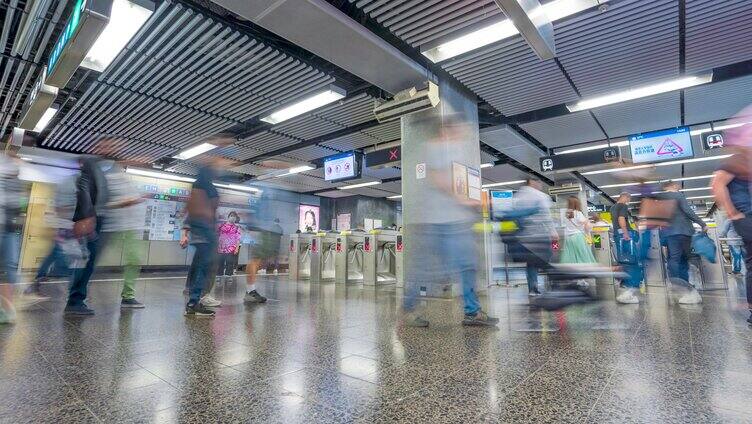 香港地铁出入闸_香港地铁人来人往日景延时