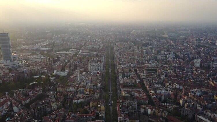 意大利米兰市著名的和平拱门空中全景