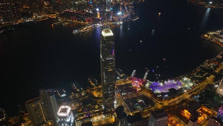 右环绕香港IFC夜景航拍视频