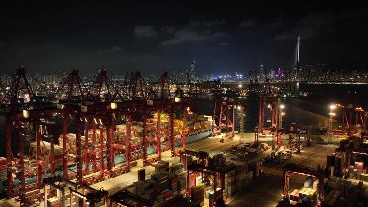 集装箱货轮码头在香港，中国