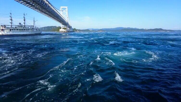 惠而浦海上漩涡场景