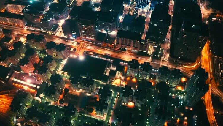 香港九龙湾地区的无人机夜景