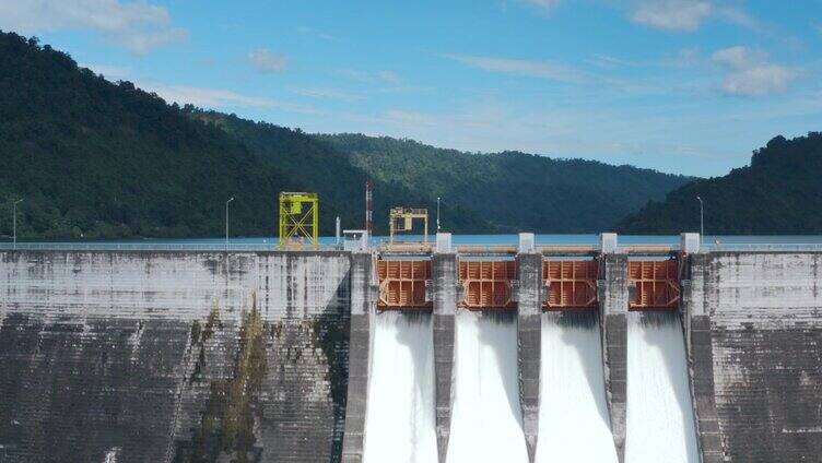 鸟瞰图大坝和水力发电能源