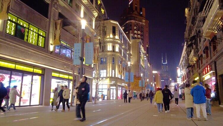 上海外滩夜晚南京路步行街夜景街景人流视频