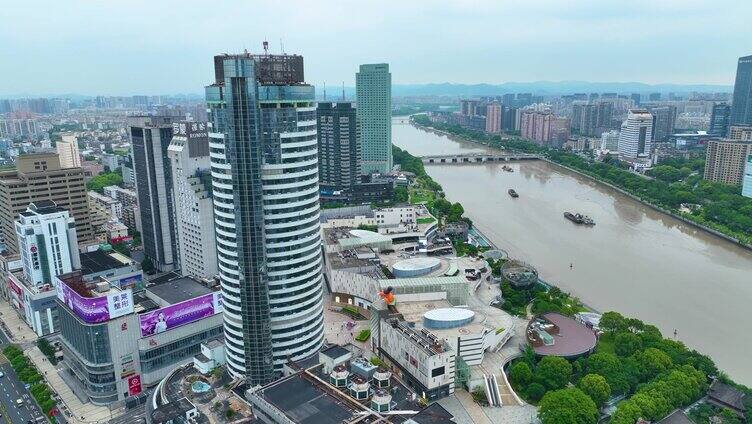 浙江省宁波市江北区老外滩外滩大桥街景余姚