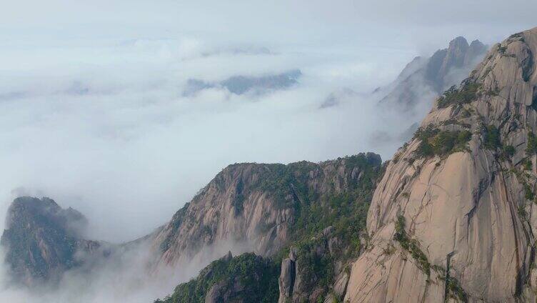 安徽省黄山风景区山峰云海航拍风景视频