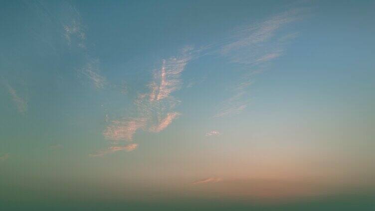 黄昏夕阳天空田野航拍