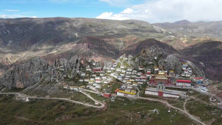 航拍西藏昌都市丁青县孜珠寺风光