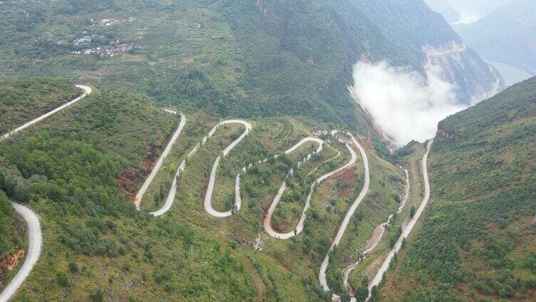 航拍云南丽宁十八弯盘山公路