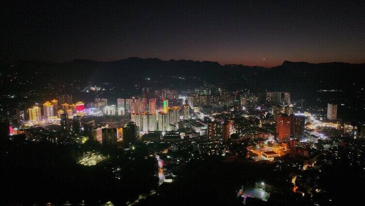 城市日落夜景航拍纳雍小城