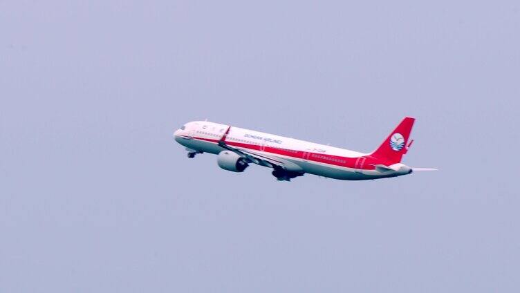 四川航空 飞机起飞