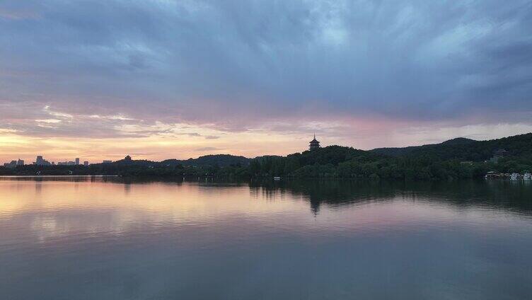 西湖日出，西湖朝霞