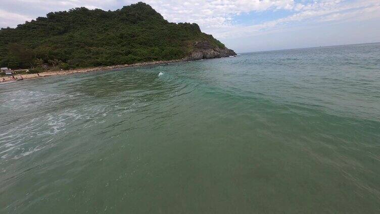 穿越机航拍4K海南三亚大海沙滩海边风景