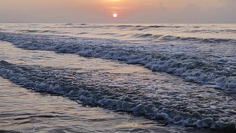 夕阳大海 日出晨光海浪 大海日出巨浪 