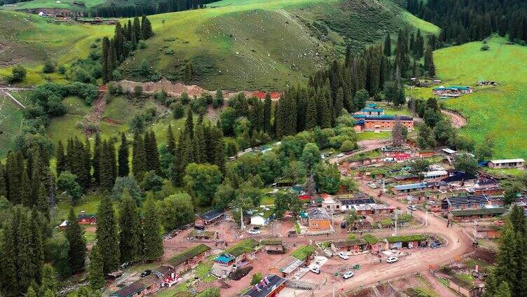 新疆琼库什台草原山区村镇