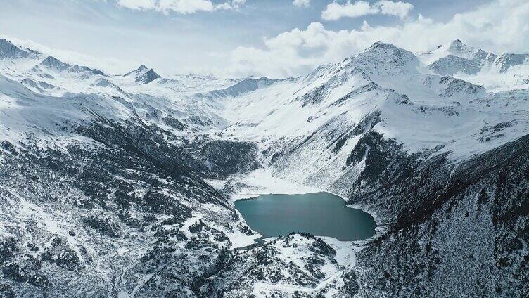 雪山海子 雪山震撼航拍