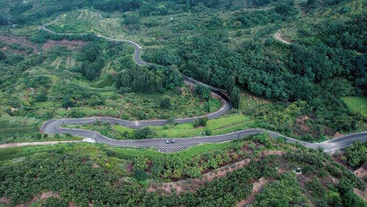 九女峰山路跟车航拍 山 车 山路 