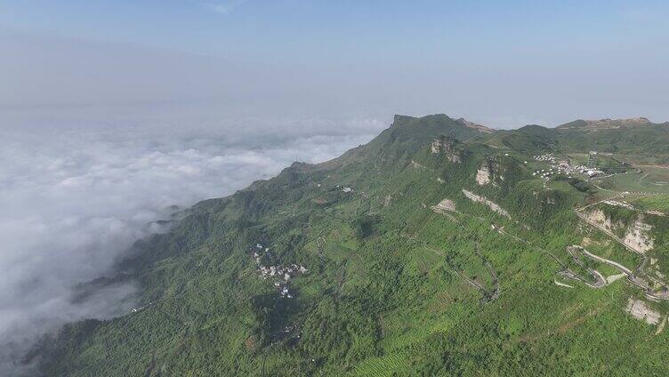 湖南龙山县八面山