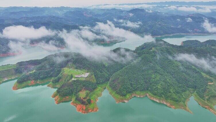 青山绿水 云雾缭绕 祖国大美风光