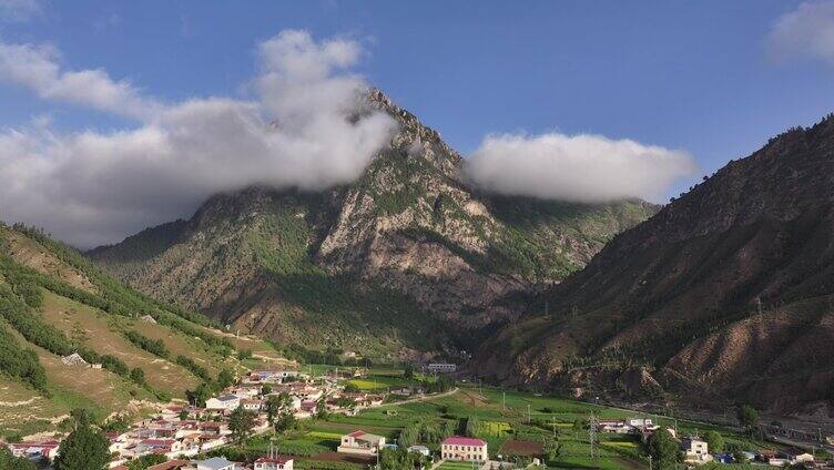 航拍 门源 农田 自然 山脉 农村 天空