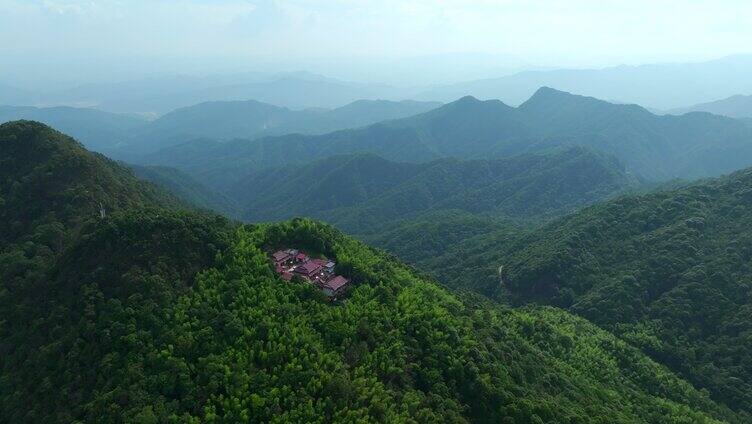 群山 湖泊 航拍 12