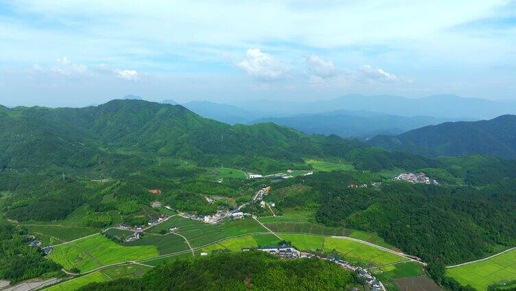 群山 田野 航拍 4