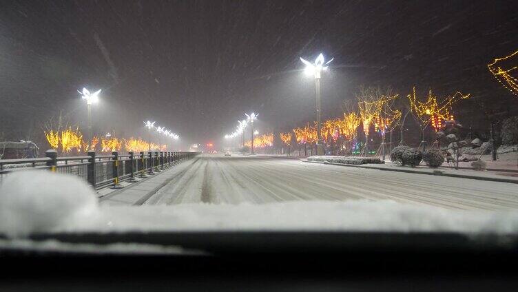 下雪 下大雪行车 开车 开车第一视角 第